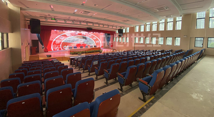 深圳市華強職業技術學校 多功能廳